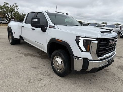 Used 2024 GMC Sierra 3500 Pro w/ Convenience Package image 1