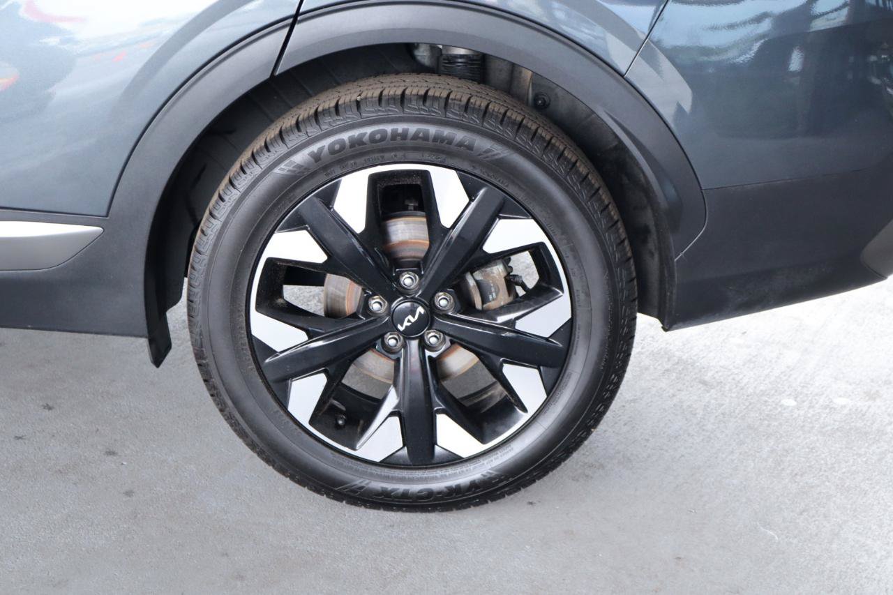 Used 2023 Kia Sportage X-Line w/ X-Line Premium Package AWD/4WD image 11