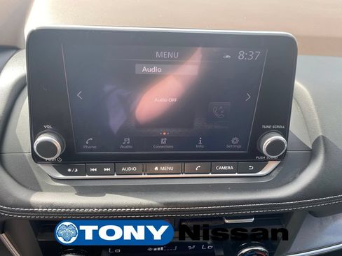 Used 2023 Nissan Rogue SV FWD image 34