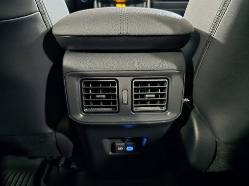 Used 2022 Toyota RAV4 XSE image 28