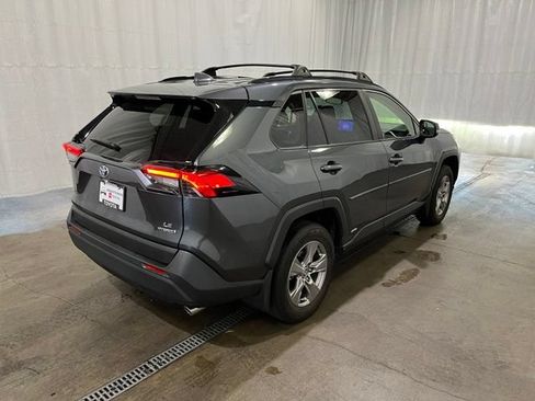 Certified 2024 Toyota RAV4 LE AWD/4WD image 4