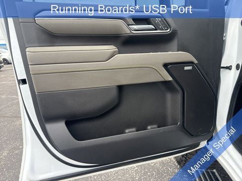 Used 2025 Chevrolet Silverado 2500 ZR2 w/ Technology Package image 10