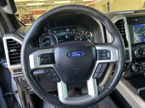 Used 2020 Ford F150 Lariat w/ Equipment Group 502A Luxury AWD/4WD image 6