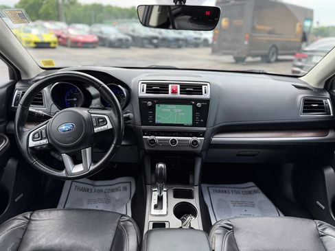 Used 2017 Subaru Outback 2.5i Limited AWD/4WD image 23