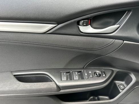 Used 2017 Honda Civic EX image 12