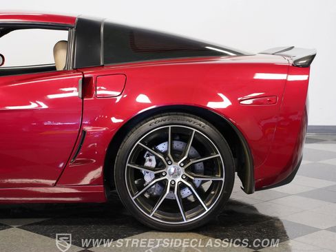 Used 2011 Chevrolet Corvette Grand Sport w/ Preferred Equipment Group image 25