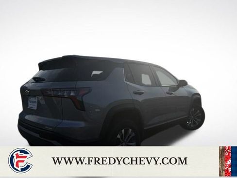 Used 2026 Chevrolet Equinox LT w/ Convenience Package II AWD/4WD image 5