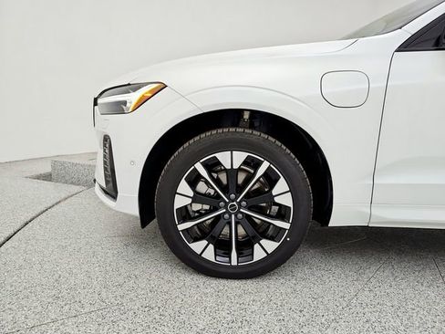 New 2026 Volvo XC60 T8 Plus w/ Climate Package AWD/4WD image 30