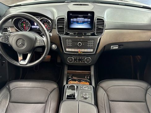 Used 2018 Mercedes-Benz GLS 550 4MATIC image 15