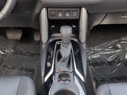 Used 2024 Toyota Corolla Cross AWD Hybrid w/ Convenience Package image 19