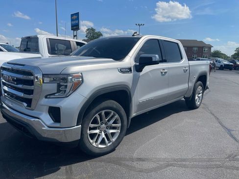 Used 2020 GMC Sierra 1500 SLE w/ SLE Value Package AWD/4WD image 1