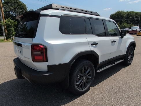 Used 2027 Toyota Land Cruiser w/ Premium Package AWD/4WD image 7