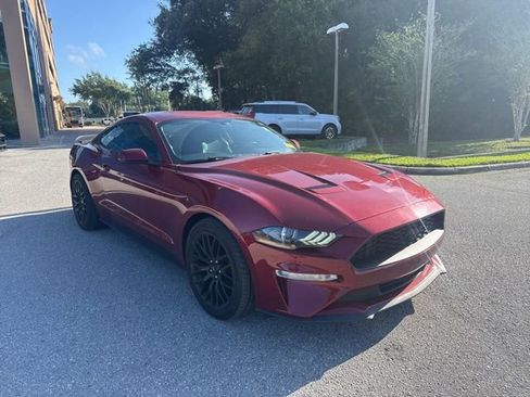 Used 2018 Ford Mustang Premium RWD image 10