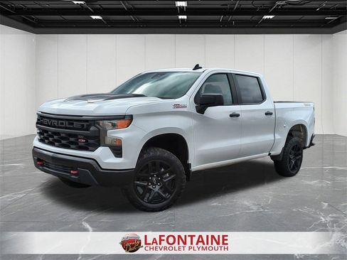 Certified 2022 Chevrolet Silverado 1500 Custom Trail Boss w/ LPO, Dark Essentials Package image 1