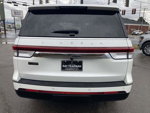Certified 2022 Lincoln Navigator Reserve image 6