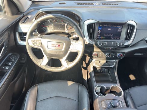 Used 2024 GMC Terrain SLT w/ Elevation Edition AWD/4WD image 12