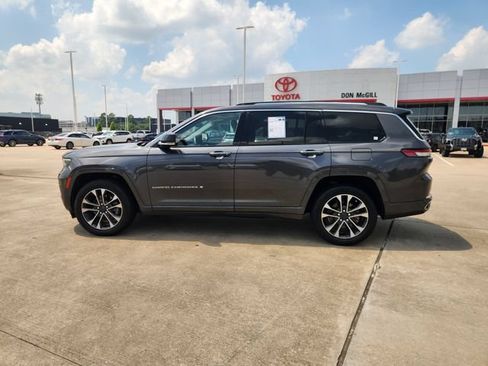 Used 2021 Jeep Grand Cherokee L Overland RWD image 4