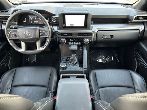 Certified 2025 Toyota 4Runner SR5 image 22