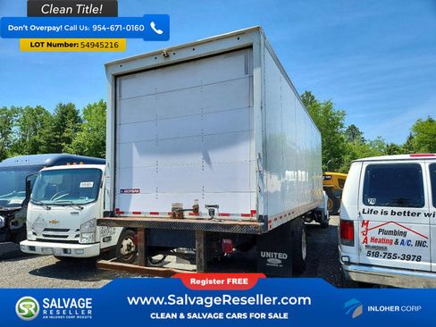 Used 2017 Ford F750 2WD Regular Cab Super Duty image 4