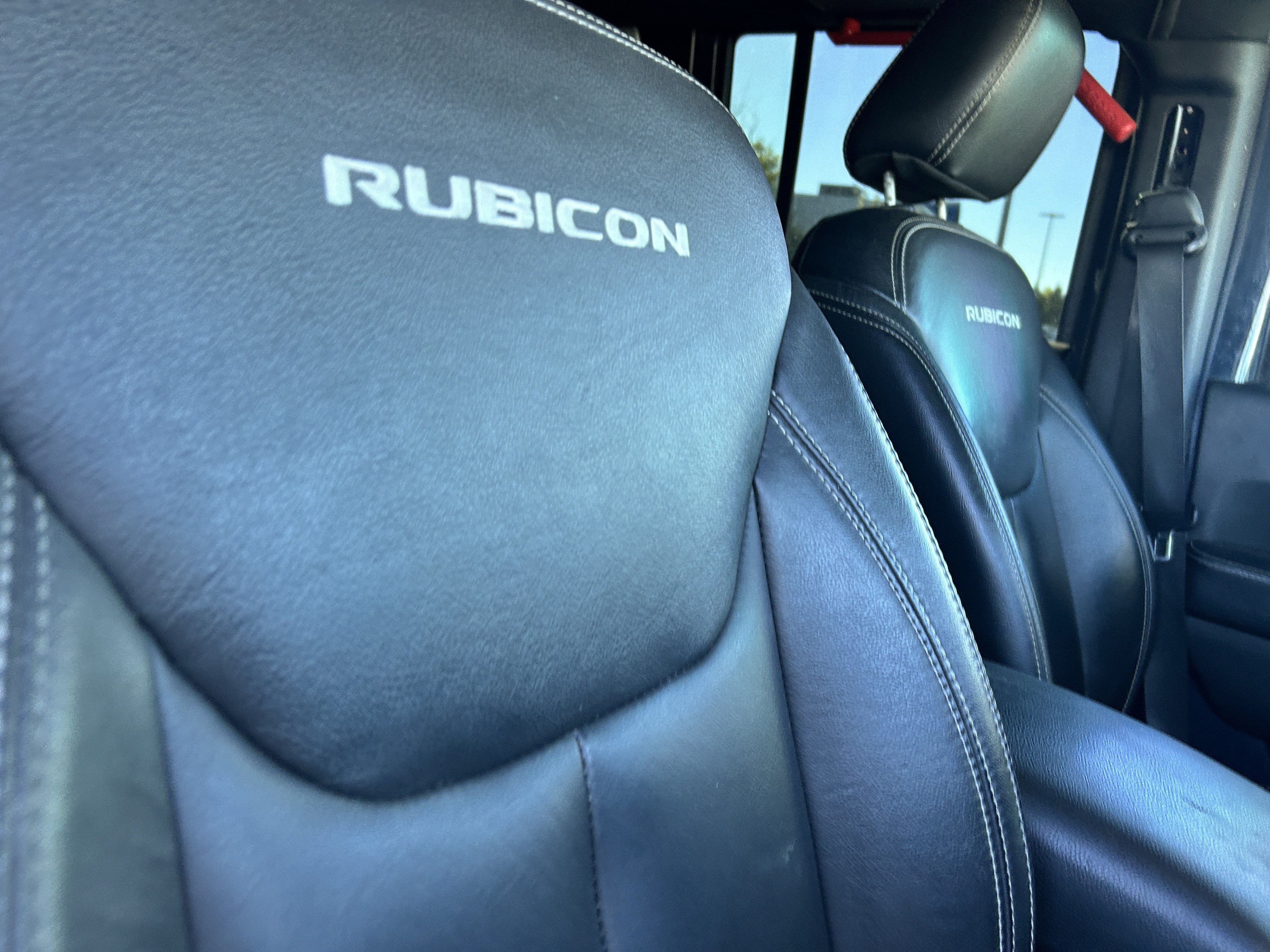 Used 2017 Jeep Wrangler Unlimited Rubicon AWD/4WD image 13