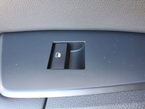 New 2026 Kia Sportage SX image 15