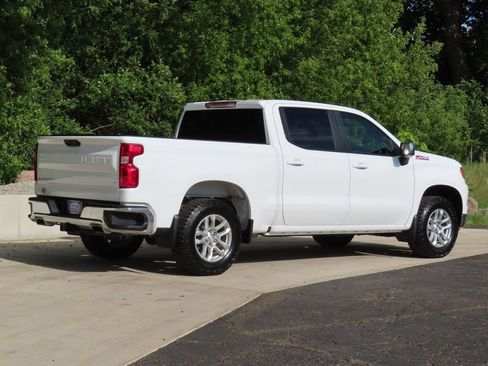 Certified 2024 Chevrolet Silverado 1500 LT w/ Z71 Off-Road Package AWD/4WD image 3