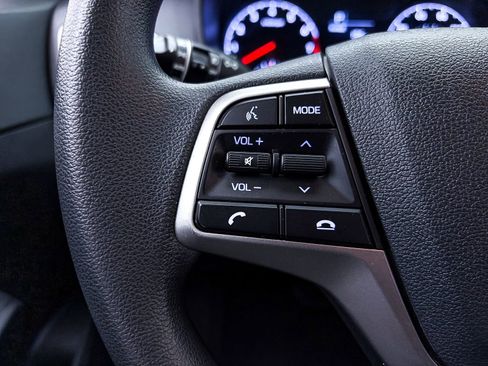Used 2021 Hyundai Accent SEL FWD image 25