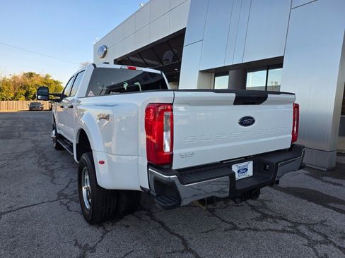 Used 2025 Ford F350 XLT image 4