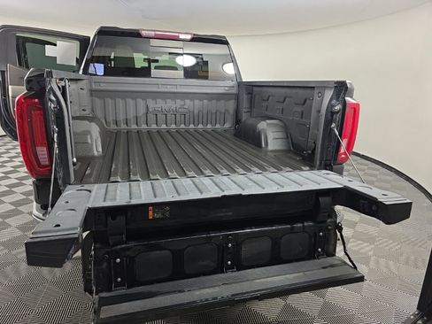 Used 2020 GMC Sierra 1500 SLT w/ SLT Premium Plus Package AWD/4WD image 37