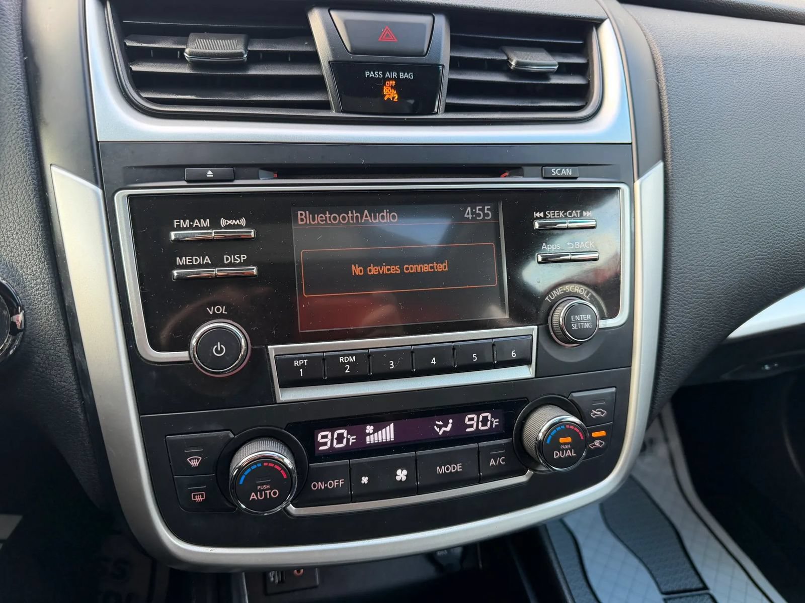 Used 2016 Nissan Altima 2.5 SV w/ Convenience Package FWD image 32