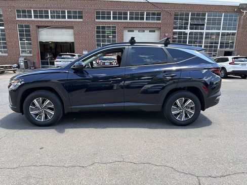 Used 2024 Hyundai Tucson Blue AWD/4WD image 4
