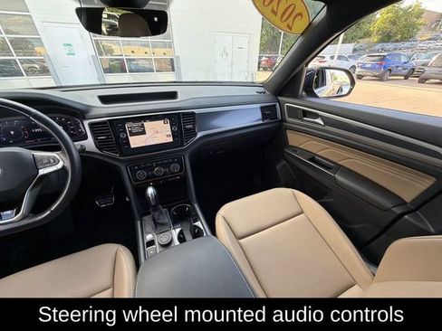 Used 2020 Volkswagen Atlas Cross Sport SEL R-Line AWD/4WD image 14
