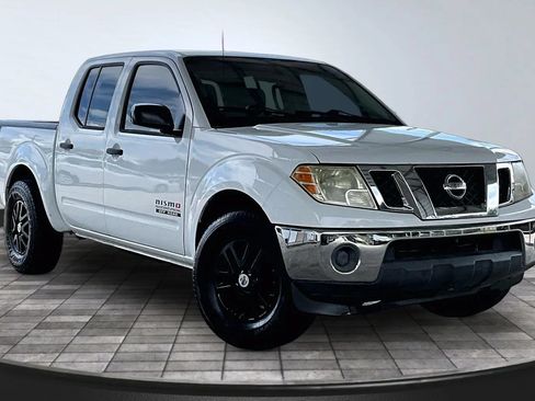 Used 2019 Nissan Frontier SV RWD image 3