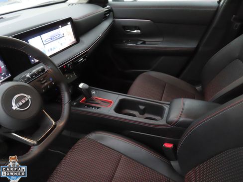 Used 2025 Nissan Kicks SR AWD/4WD image 20