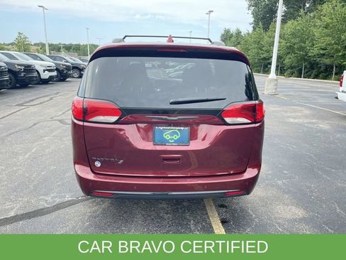 Used 2019 Chrysler Pacifica Touring Plus w/ S Appearance Package FWD image 31