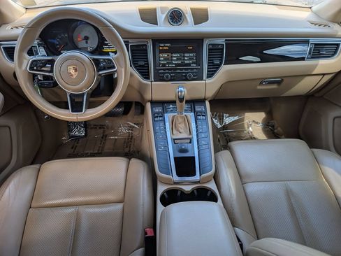 Used 2015 Porsche Macan S AWD/4WD image 22