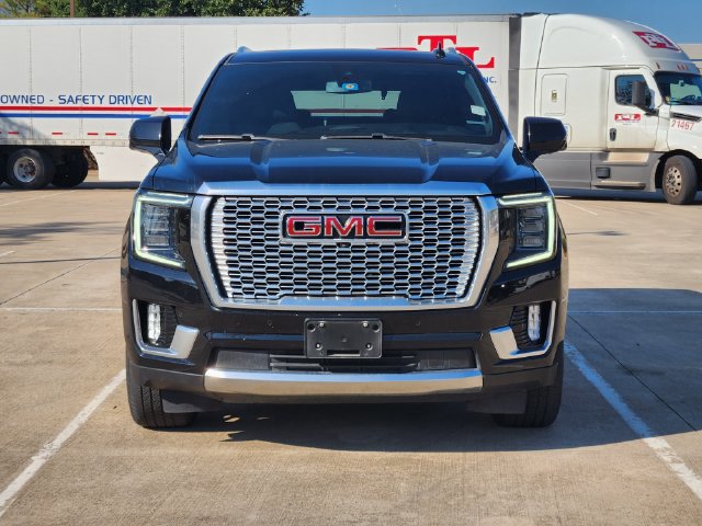 Used 2022 GMC Yukon Denali AWD/4WD image 2