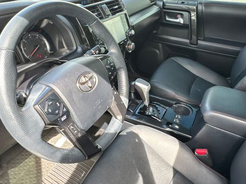 Used 2024 Toyota 4Runner TRD Off-Road Premium w/ Moonroof Package AWD/4WD image 9