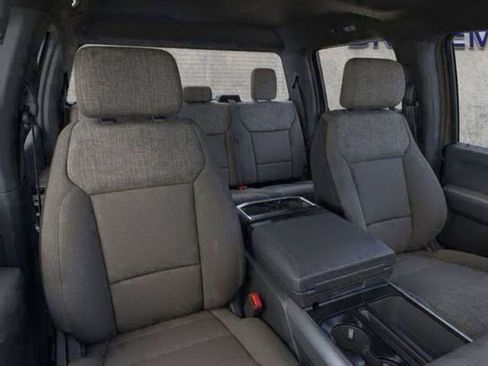 New 2025 Ford F150 XLT w/ Equipment Group 301A Standard image 26