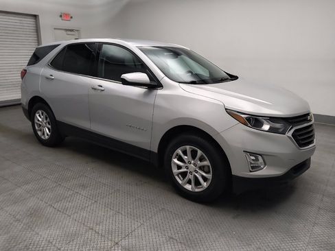 Used 2018 Chevrolet Equinox LT image 11