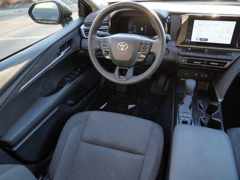 Certified 2025 Toyota Camry LE image 10
