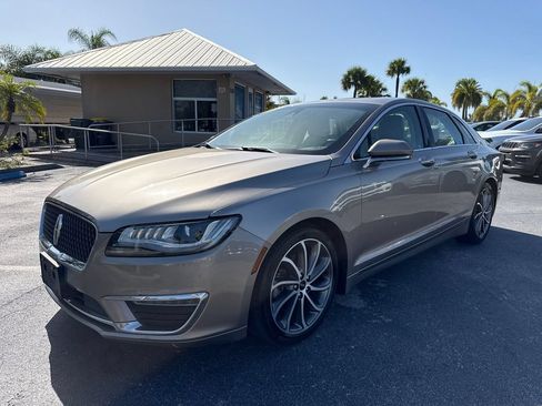 Used 2019 Lincoln MKZ Reserve w/ Reserve Plus Package AWD/4WD image 2