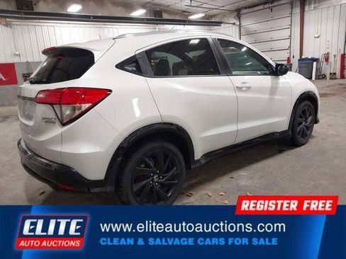 Used 2021 Honda HR-V Sport image 8