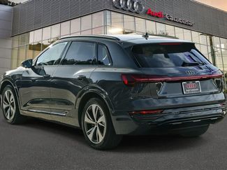 Used 2024 Audi Q8 e-tron Premium Plus AWD/4WD video 2