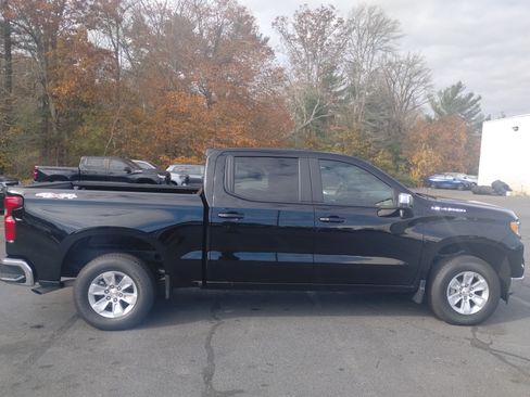 Used 2025 Chevrolet Silverado 1500 LT image 2