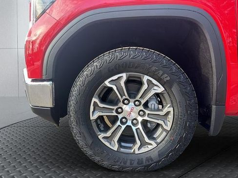 New 2026 GMC Sierra 1500 SLE w/ X31 Off-Road Package image 9
