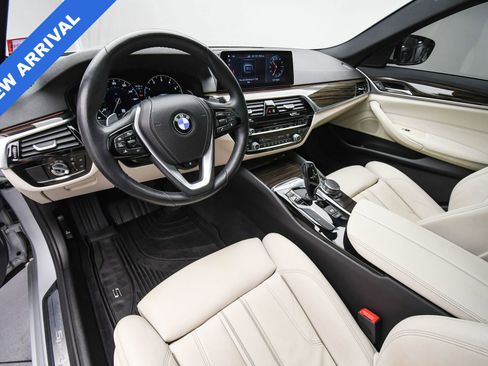 Used 2019 BMW 540i xDrive 540i xDrive image 12
