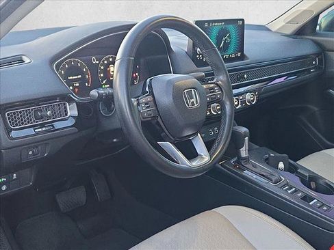 Used 2024 Honda Civic Touring image 9