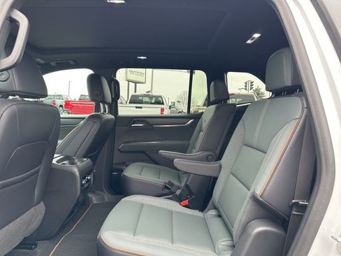 Used 2024 GMC Acadia AT4 w/ Super Cruise Package image 12