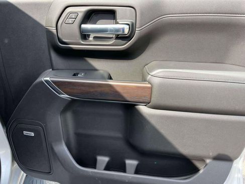 Certified 2022 GMC Sierra 1500 SLT w/ SLT Premium Plus Package image 21